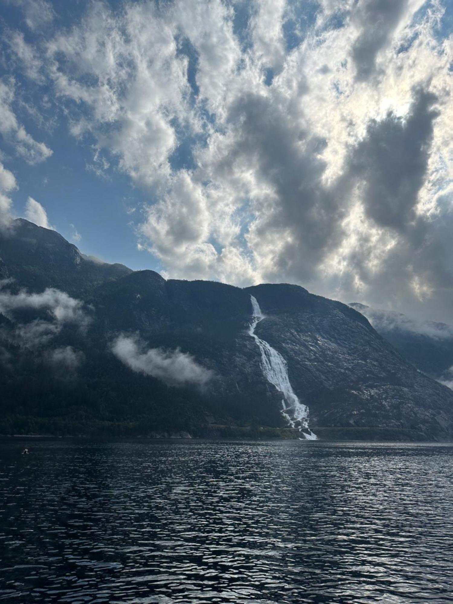 Akrafjorden Nature B&B AS Fjæra Eksteriør bilde